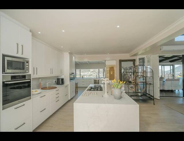 4 BEDROOM HOUSE FOR SALE IN KENROCK COUNTRY ESTATE